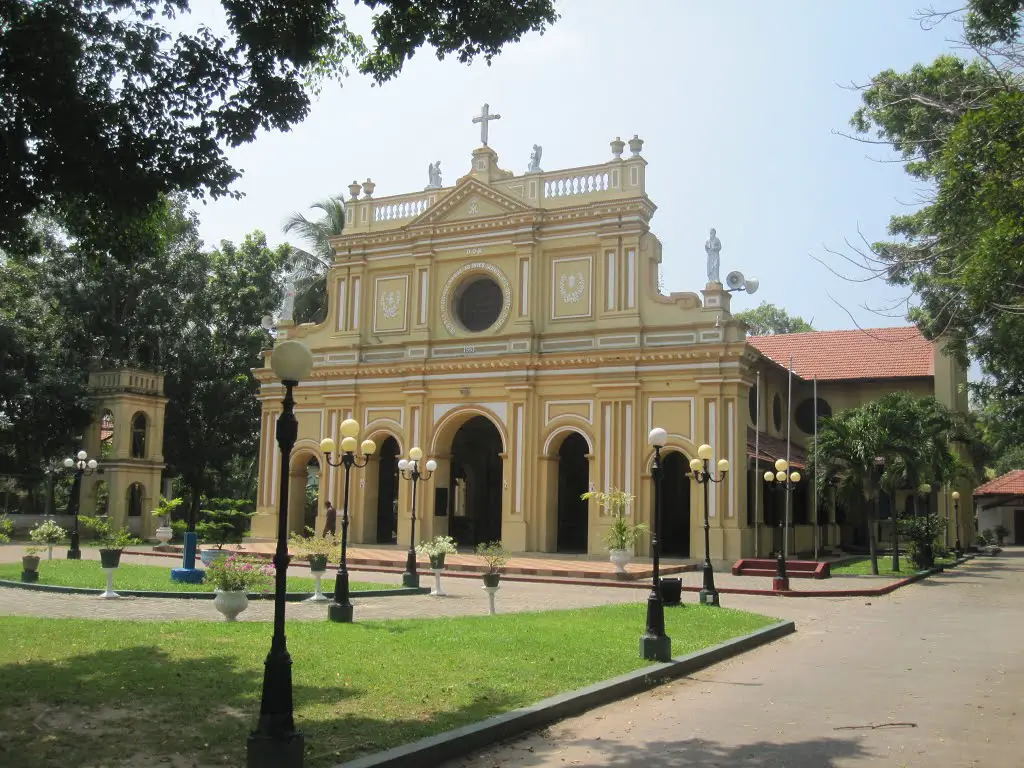 Lady Snow Church, Negombo