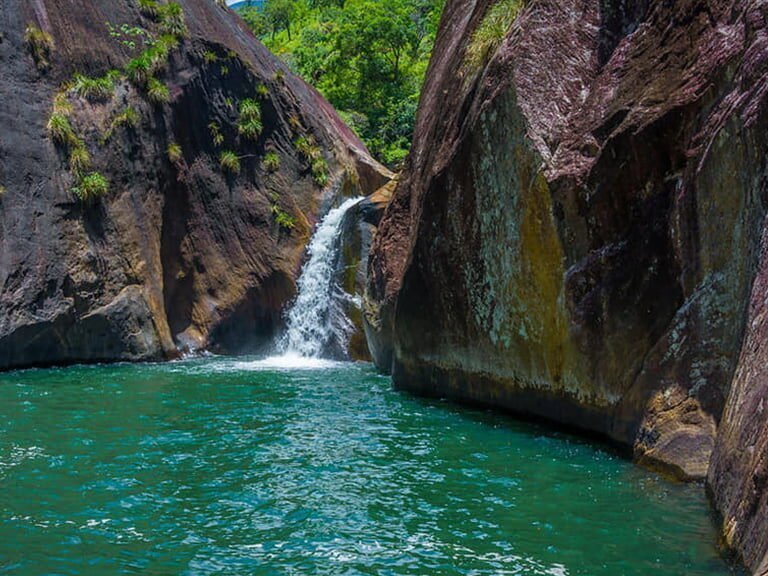 Pahanthudawa Falls, Belihuloya