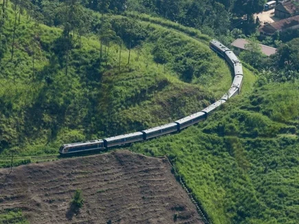 Rail Loop, Ella