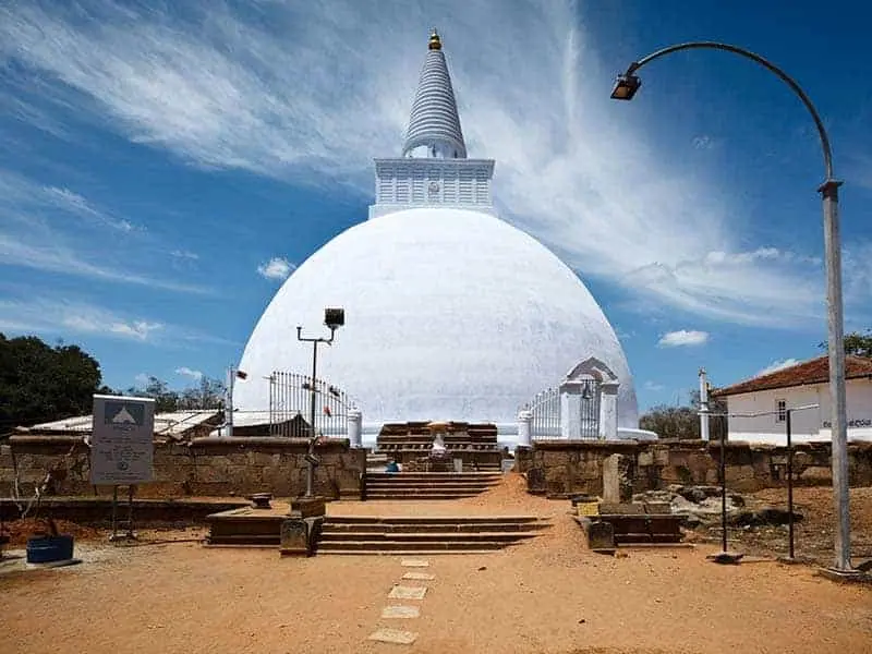 Mirisawetiya, Anuradhapura
