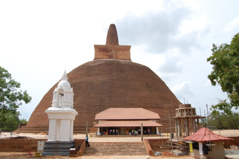 Anuradhapura 8 Abhayagiriya scaled e1714914394741