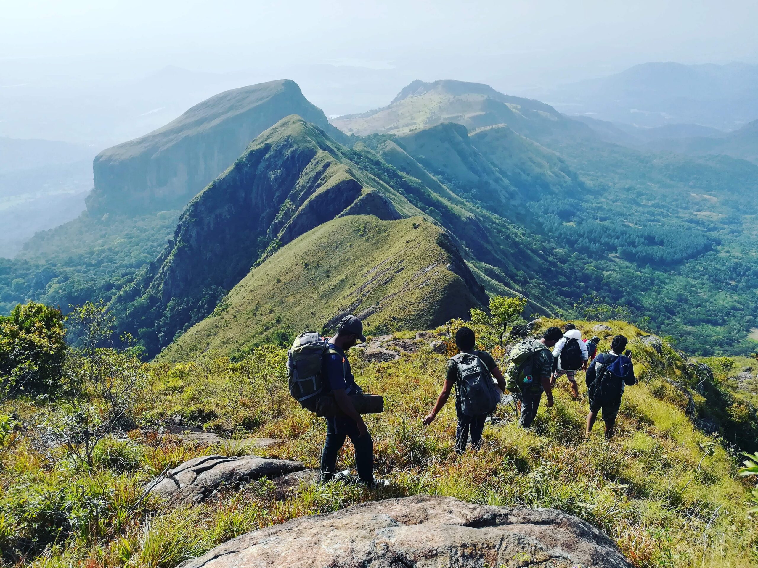 Trekking Tour in Kandy Knuckles Feachured 60b26beeb3 scaled